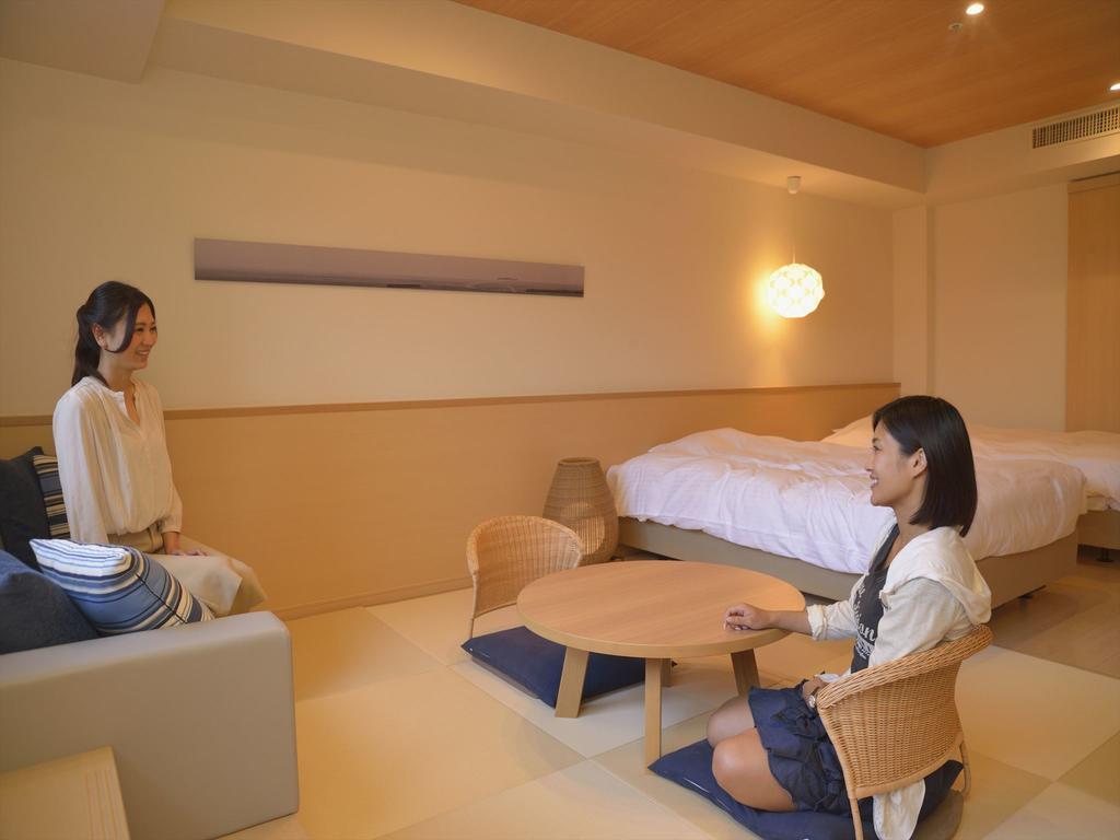 Atami Seaside Spa & Resort Екстериор снимка